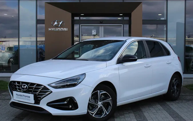 wielkopolskie Hyundai I30 cena 88400 przebieg: 26746, rok produkcji 2022 z Mrocza